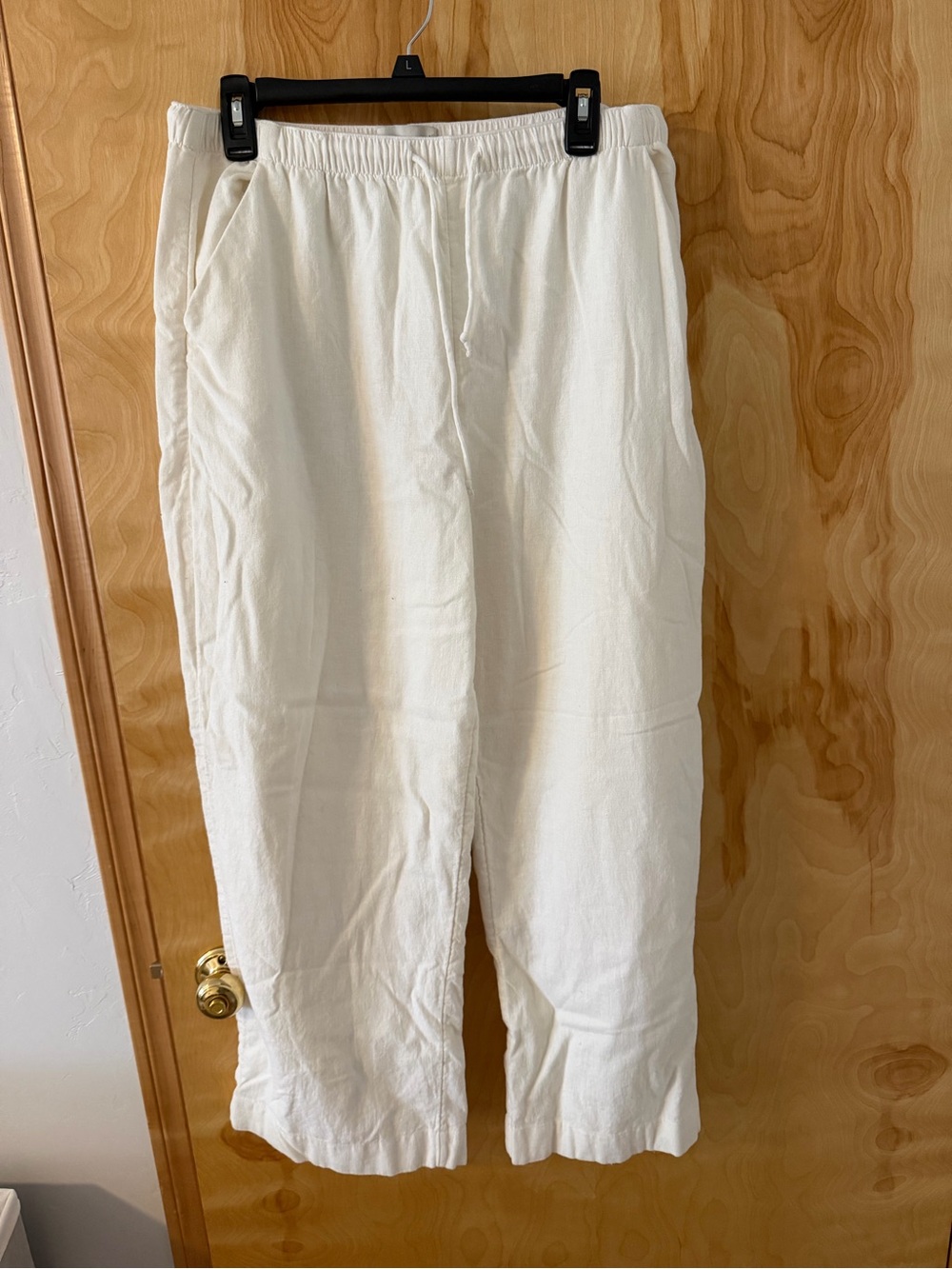 Abercrombie & Fitch Women's Linen Cream Pants